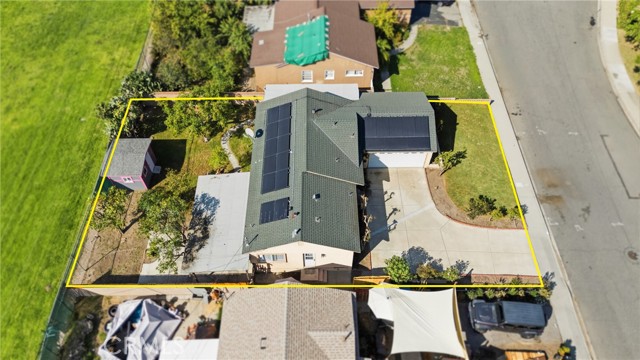 665 Hennipen, Pomona CA: https://media.crmls.org/medias/27945f1e-5f59-484b-86b3-79b242ebba5a.jpg