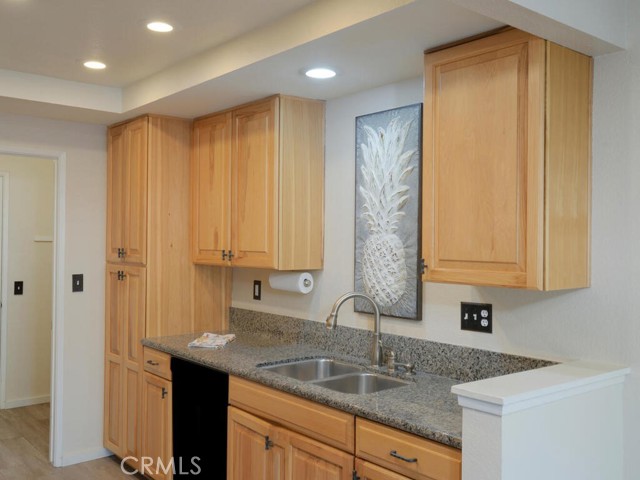 Detail Gallery Image 8 of 21 For 9812 Casiano Ct, Rancho Cucamonga,  CA 91730 - 2 Beds | 2/1 Baths