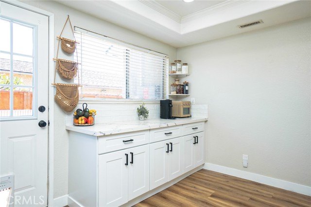 10245 Poulsen Avenue, Montclair CA: https://media.crmls.org/medias/27959bb9-919d-446d-a674-3317b1371626.jpg