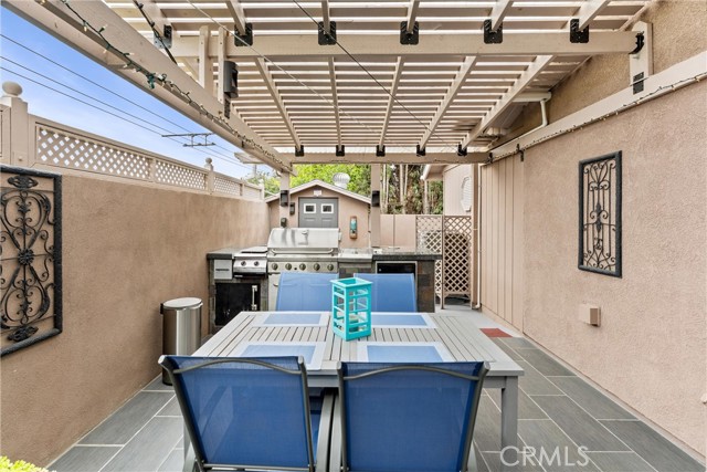 18516 Casandra Avenue, Cerritos CA: https://media.crmls.org/medias/2798092b-1421-4507-bc2c-1fed89a4fe44.jpg