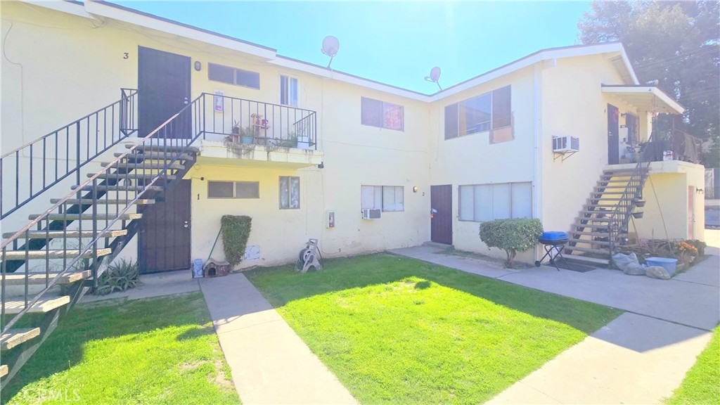 2347 Angela Street #2