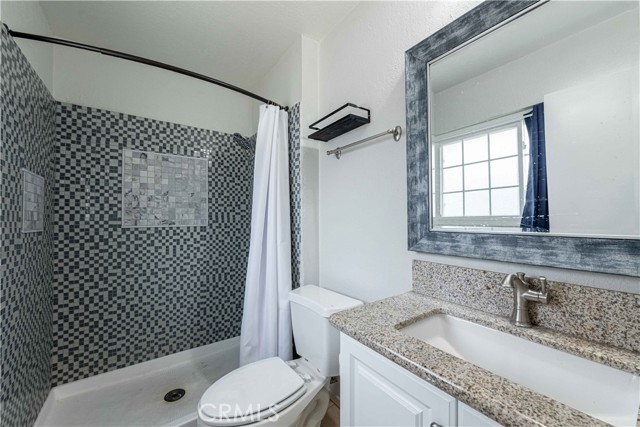 Detail Gallery Image 26 of 58 For 4408 Walnut Ave, Simi Valley,  CA 93063 - 3 Beds | 3 Baths