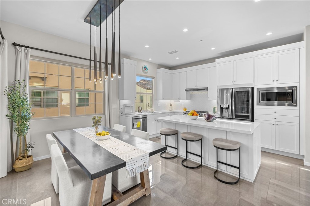 MLS #DW25267885 image #8