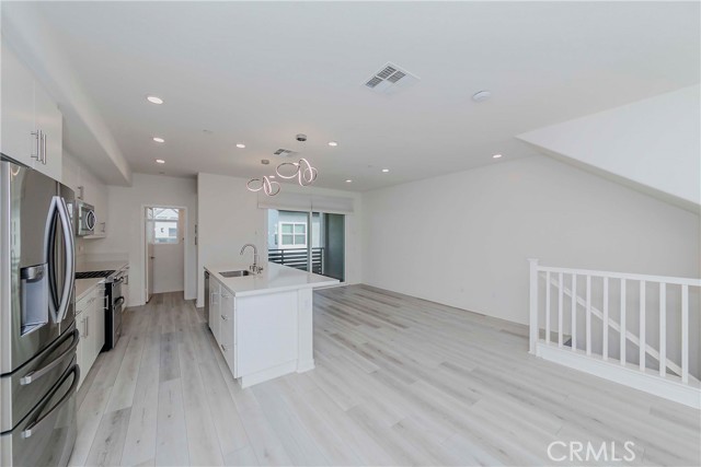 Detail Gallery Image 6 of 52 For 11005 Skyglow Dr, Rancho Cucamonga,  CA 91730 - 3 Beds | 2/2 Baths