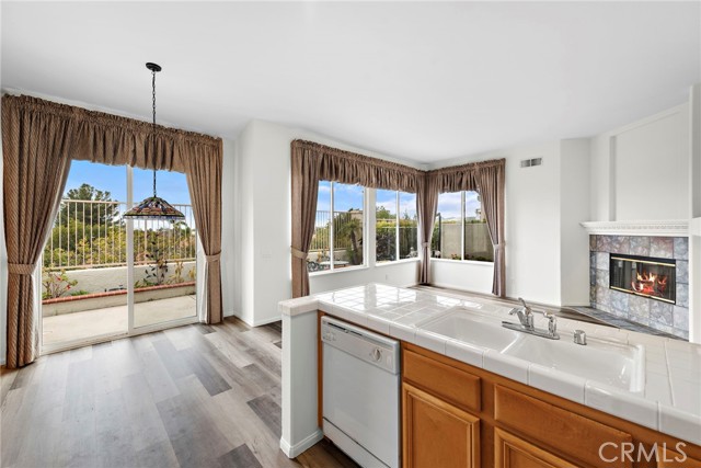 Detail Gallery Image 17 of 38 For 21531 Canaria, Mission Viejo,  CA 92692 - 2 Beds | 2/1 Baths