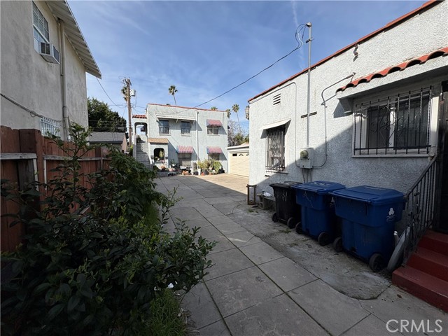 Detail Gallery Image 6 of 7 For 4241 Arlington, Los Angeles,  CA 90008 - – Beds | – Baths