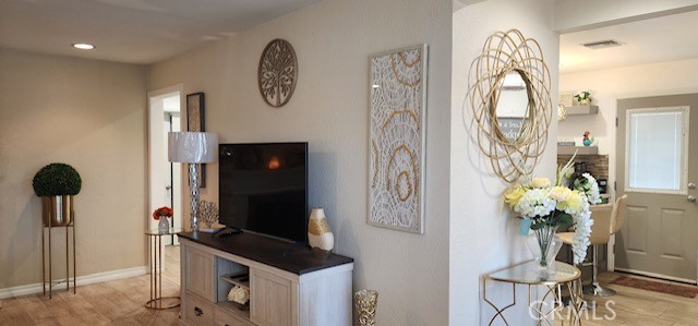 Detail Gallery Image 16 of 34 For 9203 Mandale St, Bellflower,  CA 90706 - 3 Beds | 3 Baths