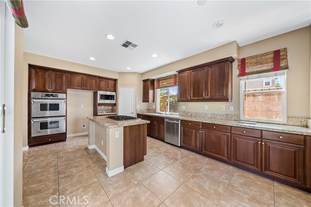 Detail Gallery Image 24 of 59 For 5859 E Treehouse Ln, Anaheim Hills,  CA 92807 - 4 Beds | 3 Baths