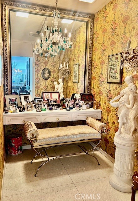 730 Santiago Avenue, Long Beach CA: https://media.crmls.org/medias/279e060b-c88a-40c0-9e18-b6d039806c81.jpg
