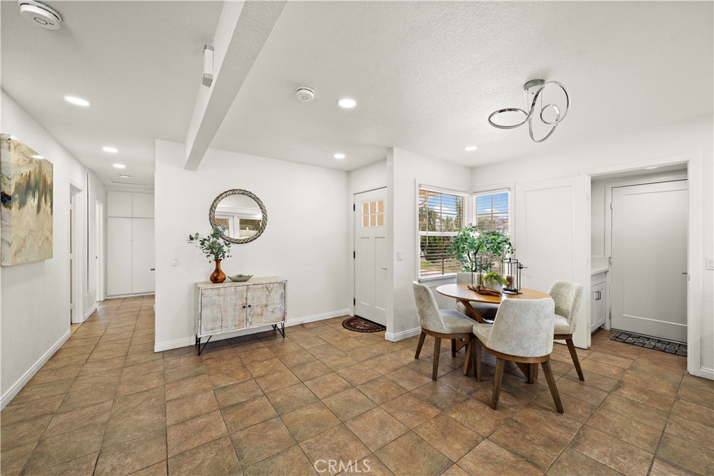 MLS #OC26139737 image #4