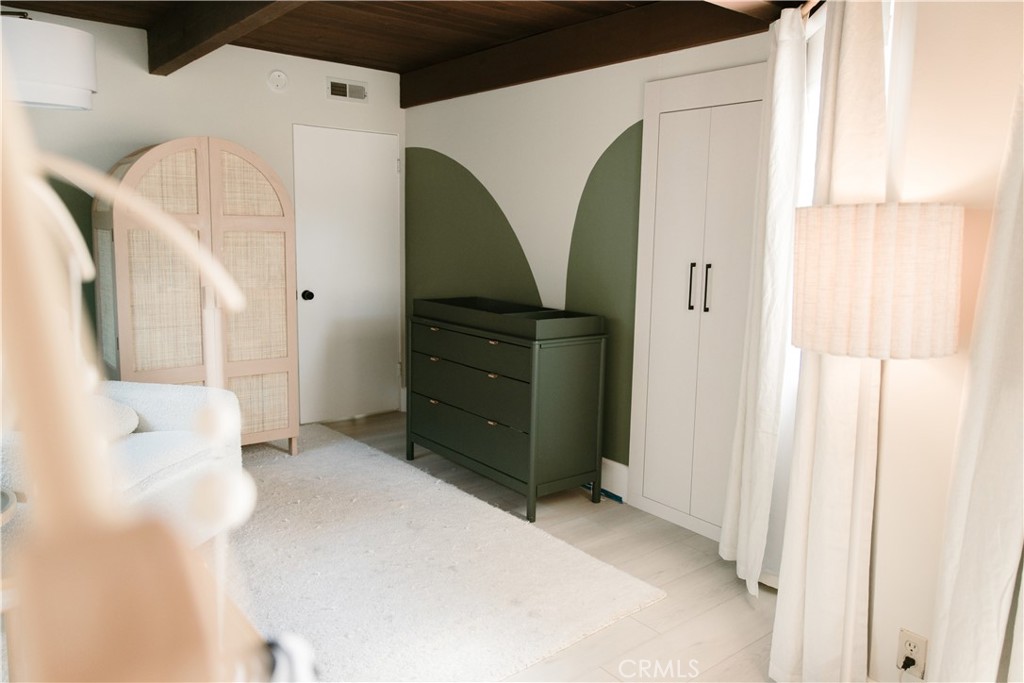 MLS #OC25234747 image #17