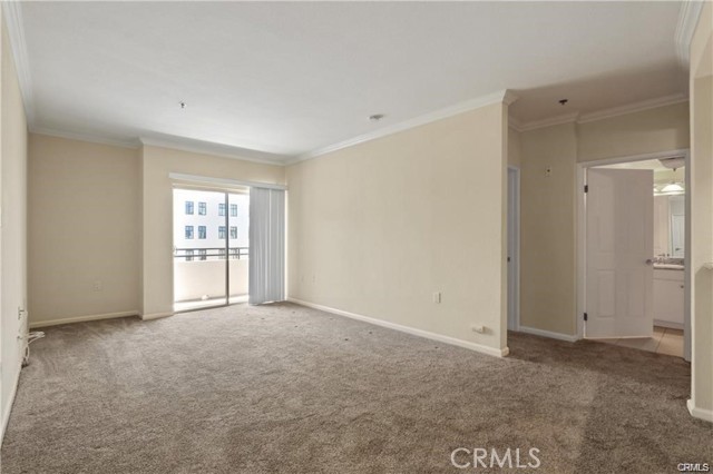 838 Pine Avenue, Long Beach CA: https://media.crmls.org/medias/27a0ad14-9095-4191-a6bb-e8fe3ac1e06a.jpg