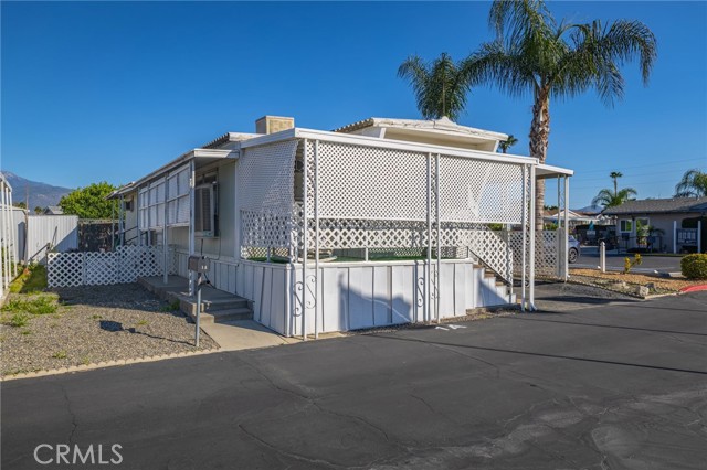 Detail Gallery Image 3 of 27 For 999 S Santa Fe Ave 1a,  San Jacinto,  CA 92544 - 1 Beds | 1 Baths