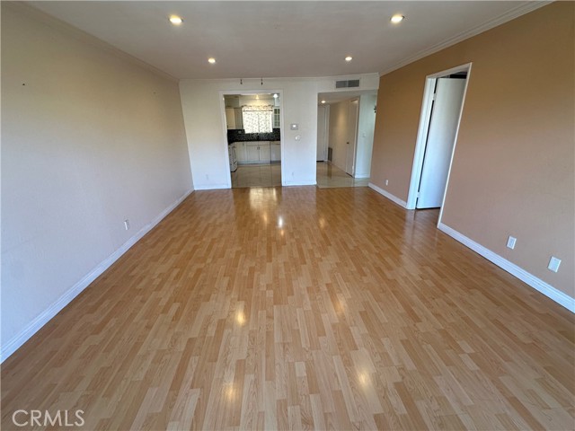 Detail Gallery Image 12 of 18 For 460 Salem St #9,  Glendale,  CA 91203 - 2 Beds | 2 Baths