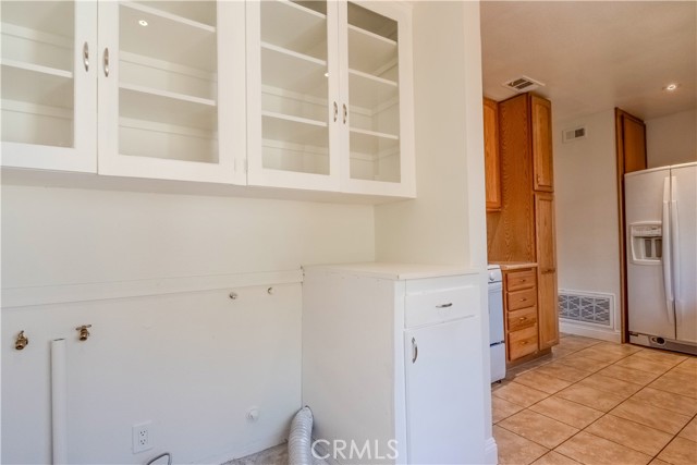 4424 11th Street, Riverside CA: https://media.crmls.org/medias/27a14919-37ca-4a35-9bd1-f9d5f93fc662.jpg