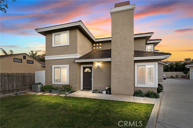 Front Image Thumbnail for CROC26066371