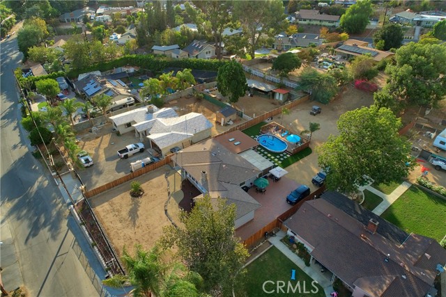 10411 Mcbroom Street photo 2