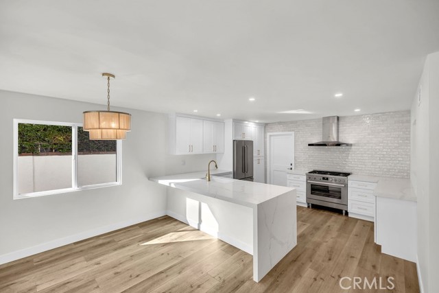 Detail Gallery Image 13 of 31 For 4672 Ironwood, Seal Beach,  CA 90740 - 4 Beds | 2 Baths