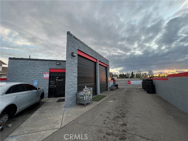 1129 S Lemon Street, Anaheim, California 92805, ,Commercial Sale,For Sale,1129 S Lemon Street,CRPW23180709