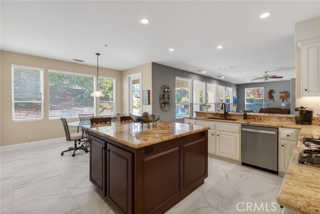 Image 21 of 49 For 7470 Chateau Ridge Lane