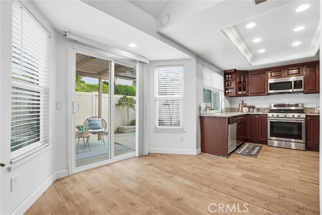 Detail Gallery Image 18 of 50 For 2337 Grandwood, Fullerton,  CA 92833 - 3 Beds | 2/1 Baths