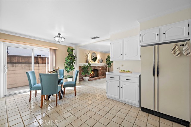 Detail Gallery Image 13 of 38 For 16805 Redwood St, Fountain Valley,  CA 92708 - 4 Beds | 3 Baths