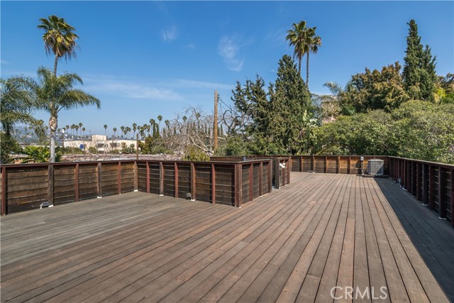 Detail Gallery Image 46 of 47 For 5228 De Longpre Ave, Los Angeles,  CA 90027 - 2 Beds | 2 Baths
