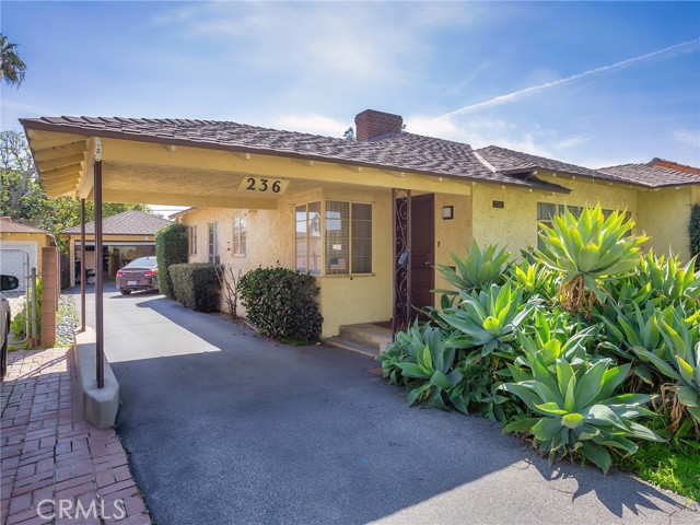 Image 42 of 56 For 236 Providencia Avenue