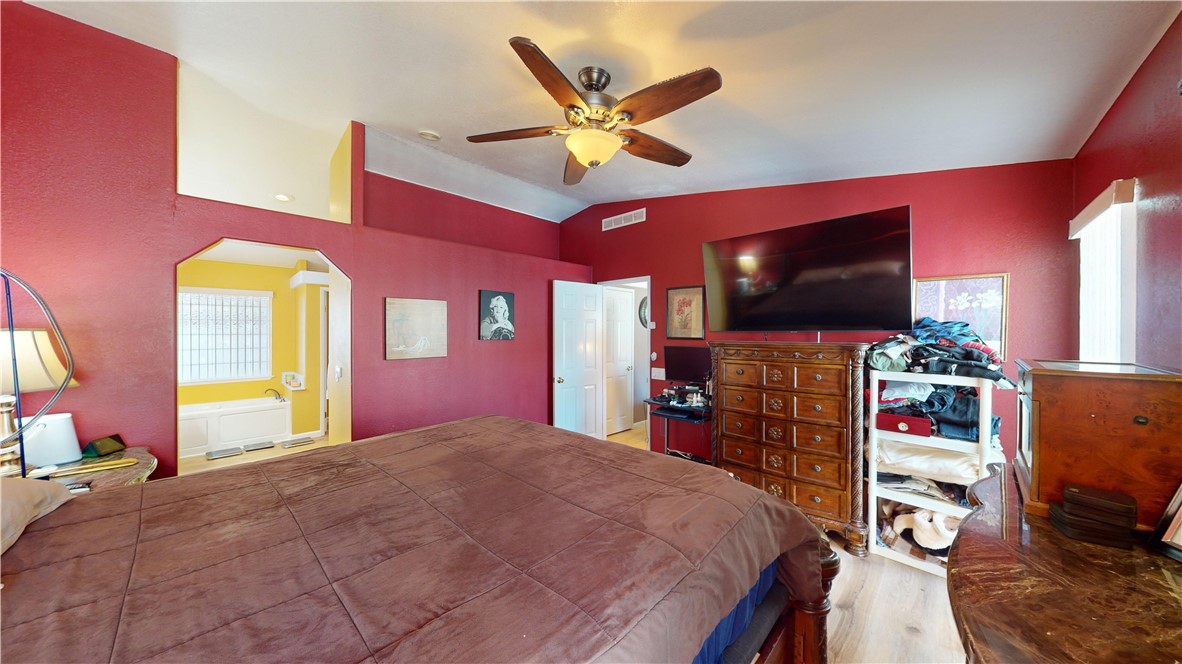 Detail Gallery Image 6 of 39 For 128 Sumac Ln, Fountain Valley,  CA 92708 - 3 Beds | 2 Baths