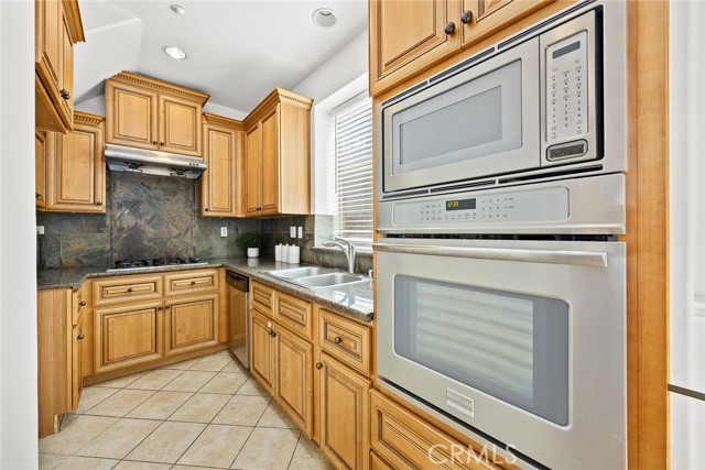 Detail Gallery Image 10 of 23 For 156 El Dorado St #B,  Arcadia,  CA 91006 - 3 Beds | 2/1 Baths