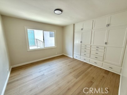 https://media.crmls.org/medias/27a806e1-a6eb-4d08-abed-e29742903a61.jpg?preset=X-Large
