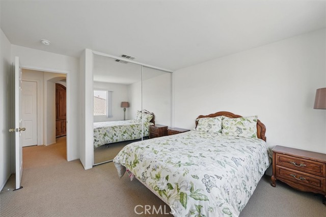 Detail Gallery Image 27 of 33 For 28652 Deer Springs Dr, Saugus,  CA 91390 - 5 Beds | 2/1 Baths