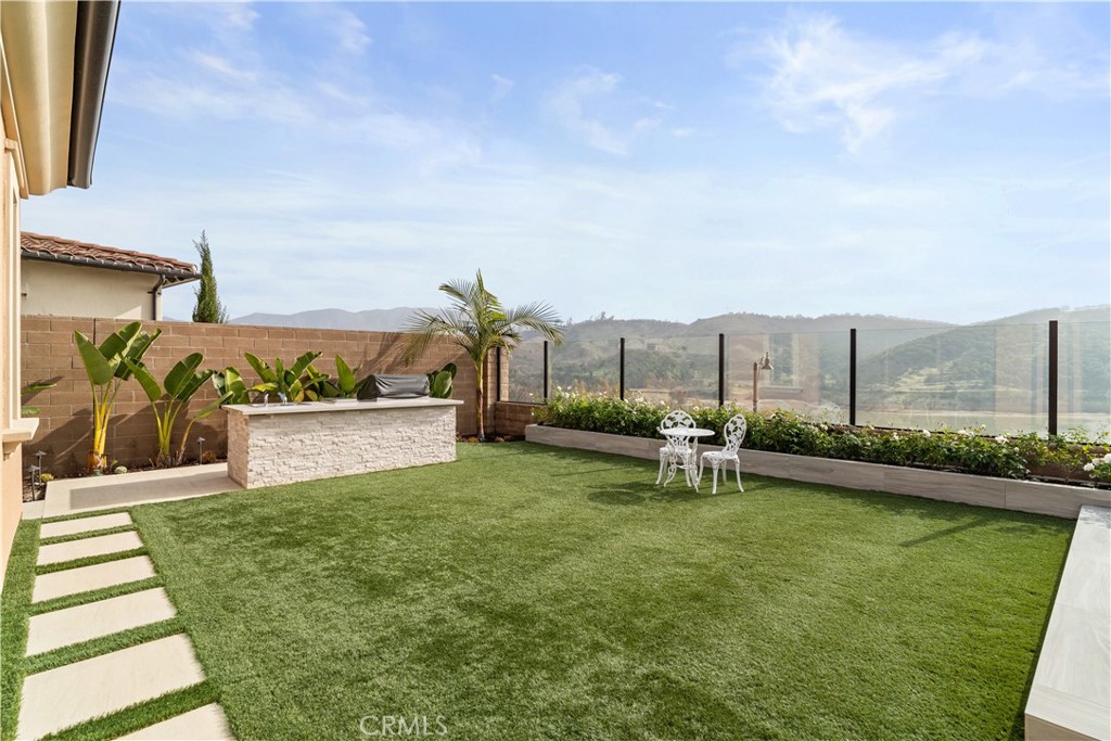 MLS #OC25274910 image #25