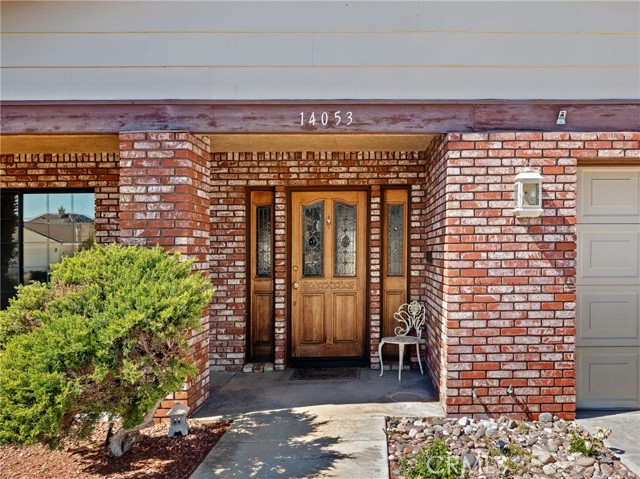 Detail Gallery Image 8 of 45 For 14053 Driftwood Dr, Victorville,  CA 92395 - 3 Beds | 2/1 Baths