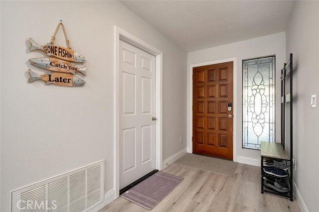 Detail Gallery Image 8 of 44 For 23438 Continental, Canyon Lake,  CA 92587 - 3 Beds | 2 Baths