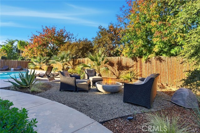 Detail Gallery Image 60 of 66 For 170 W Pioneer Way, Hanford,  CA 93230 - 4 Beds | 3 Baths