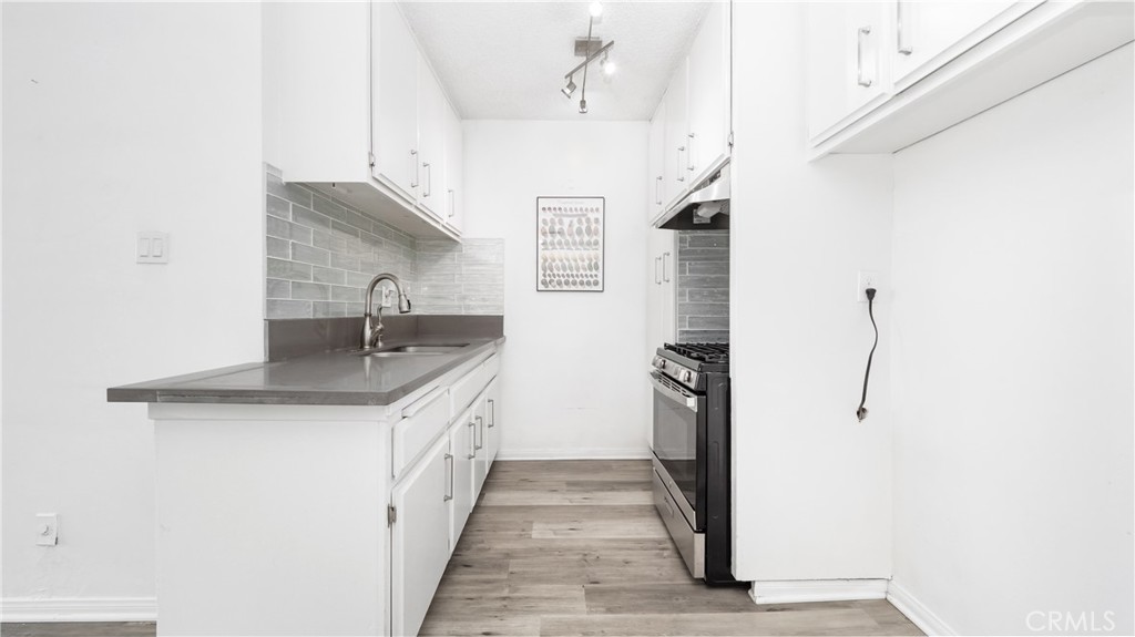 MLS #DW25270483 image #6