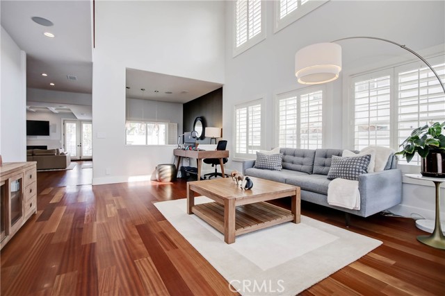 763 29th Street, Manhattan Beach, California 90266, 5 Bedrooms Bedrooms, ,5 BathroomsBathrooms,Residential,Sold,29th,SB22085465