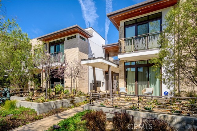 Front Image Thumbnail for CRGD26066605