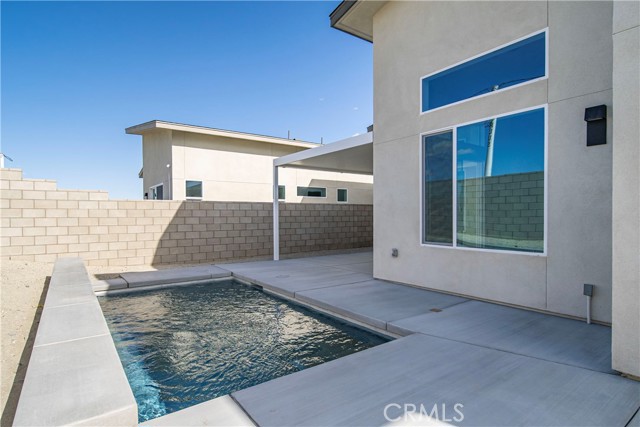 Detail Gallery Image 5 of 12 For 280 Mustang Ln, Palm Springs,  CA 92262 - 3 Beds | 2/1 Baths
