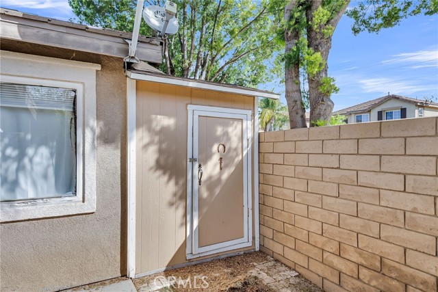 277 Avenida San Miguel, Perris CA: https://media.crmls.org/medias/27af6d65-acbc-439a-ab43-31b59cd180ff.jpg