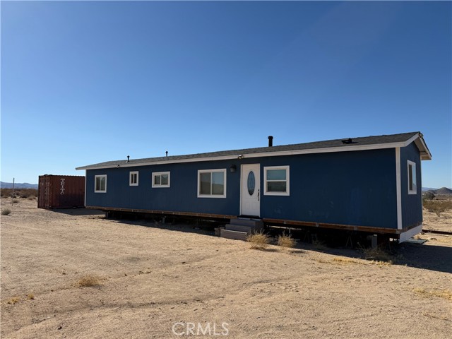 60588 Herdmans Road, Landers CA: https://media.crmls.org/medias/27afa9c0-ccb4-46f1-9712-7b1435207485.jpg