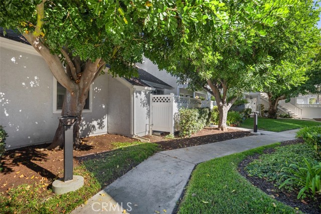 22 Terrace Circle, Laguna Niguel CA: https://media.crmls.org/medias/27b047ed-e745-450e-9a7d-4e26d6abb63d.jpg
