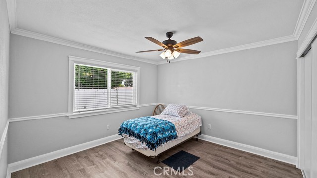 10060 Hillsborough Lane, Riverside CA: https://media.crmls.org/medias/27b097ef-15c0-42f9-8f72-ffffaa9e9e57.jpg
