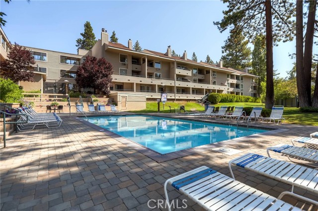 Detail Gallery Image 23 of 26 For 3535 Lake Tahoe Blvd #410,  South Lake Tahoe,  CA 96150 - 3 Beds | 2 Baths