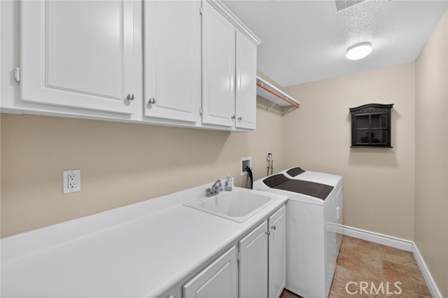 Detail Gallery Image 37 of 63 For 36461 Gambrel Gate Lane, Winchester,  CA 92596 - 4 Beds | 3 Baths