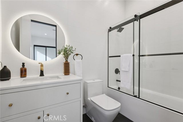 Image 46 of 69 For 5407 Via Del Valle