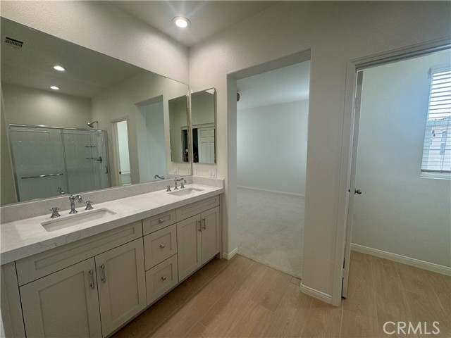 Detail Gallery Image 16 of 36 For 231 W Cork Tree, Orange,  CA 92865 - 3 Beds | 2/1 Baths