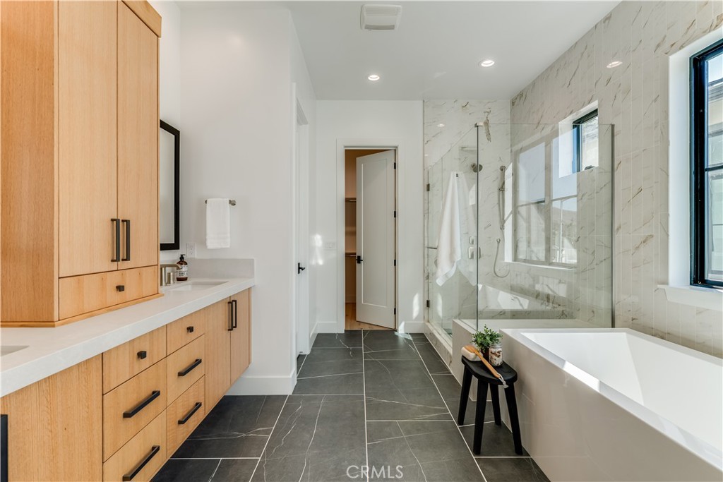 MLS #PI25058028 image #46