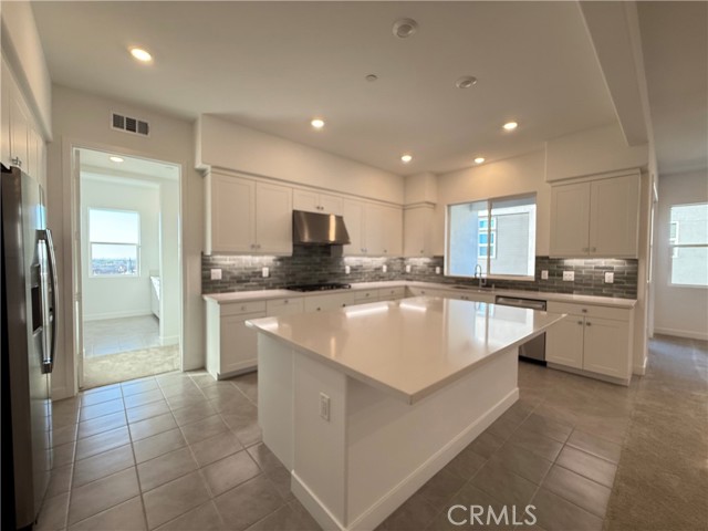 Detail Gallery Image 39 of 45 For 479 Mulligan, Irvine,  CA 92618 - 3 Beds | 2/1 Baths